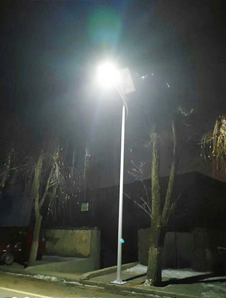 积石山县博湖太阳能路灯项目