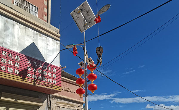 博湖智慧路灯如何实现城市节能管理