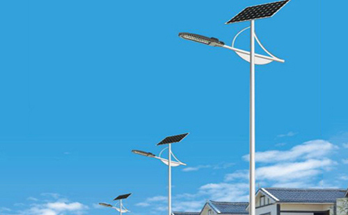 博湖太阳能路灯安装步骤与接线要点解析